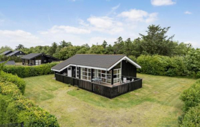 Amazing Home In Tarm With Wifi